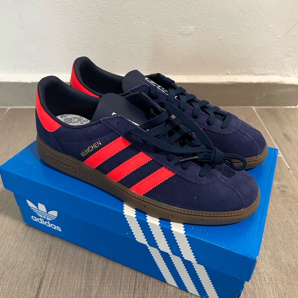 ADIDAS MUNCHEN SNEAKERS